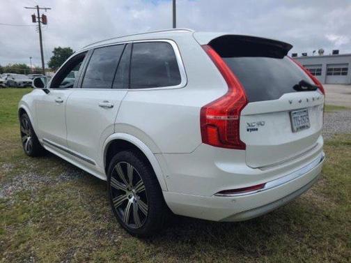 2022 Volvo XC90 T6 Inscription