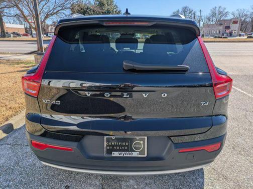 2022 Volvo XC40 T4 Inscription