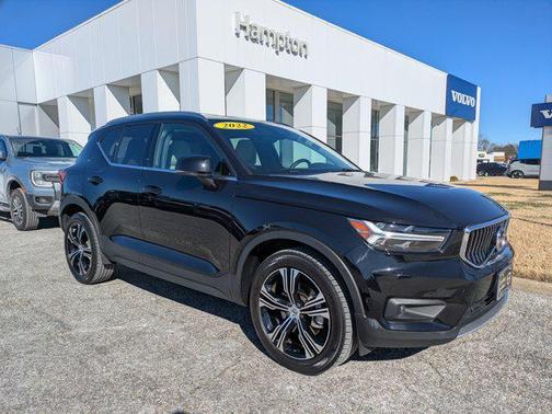 2022 Volvo XC40 T4 Inscription