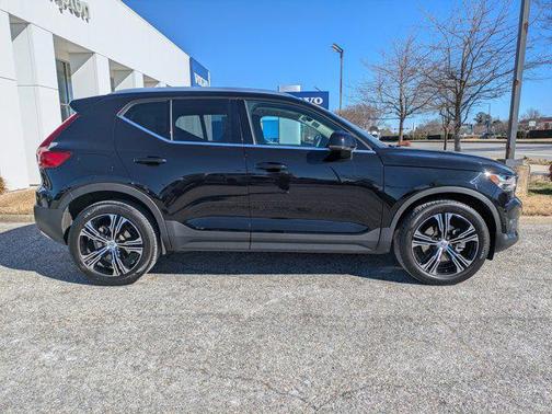 2022 Volvo XC40 T4 Inscription