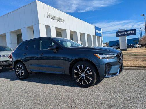 2025 Volvo XC60 B5 Plus