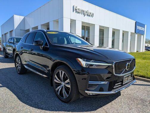 Onyx Black Metallic 2022 Volvo XC60 B5 Inscription
