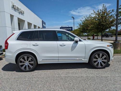 2024 Volvo XC90 Recharge Plug-In Hybrid T8 Plus Bright Theme 7-Seater
