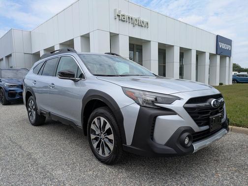 Ice Silver Metallic 2025 Subaru Outback Limited