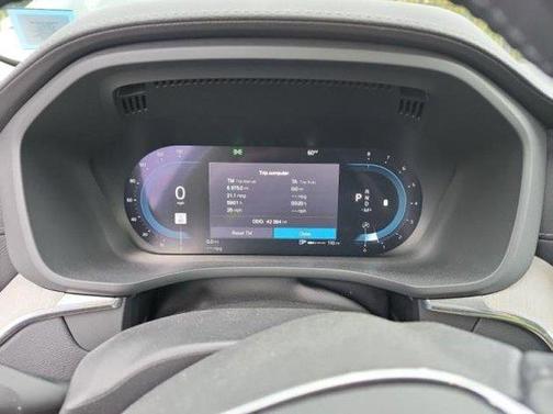 2022 Volvo XC60 B5 Inscription