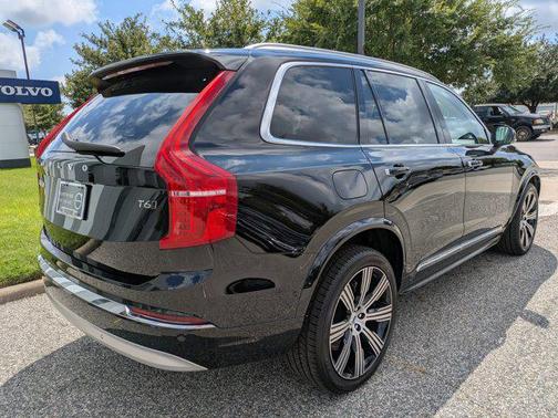 2022 Volvo XC90 T6 Inscription