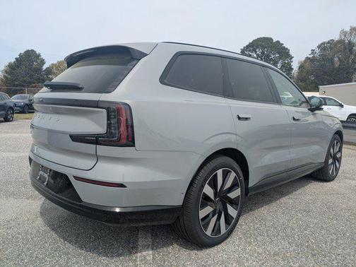 2025 Volvo EX90 Twin Motor Ultra