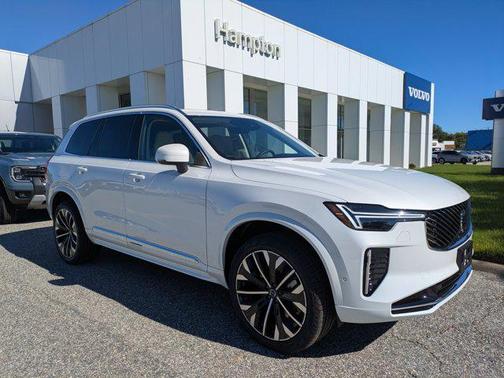 2026 Volvo XC90 B6 Ultra 7-Seater