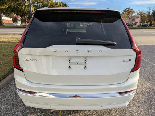 2026 Volvo XC90 B5 Ultra 7-Seater