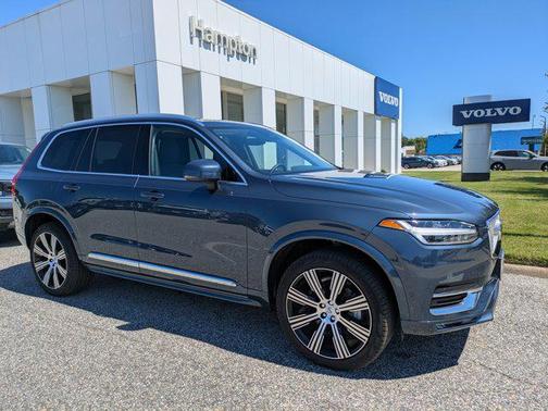 2025 Volvo XC90 B6 Plus 7-Seater