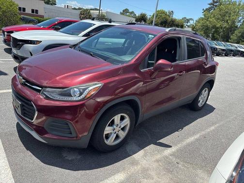Crimson Metallic 2017 Chevrolet Trax LT