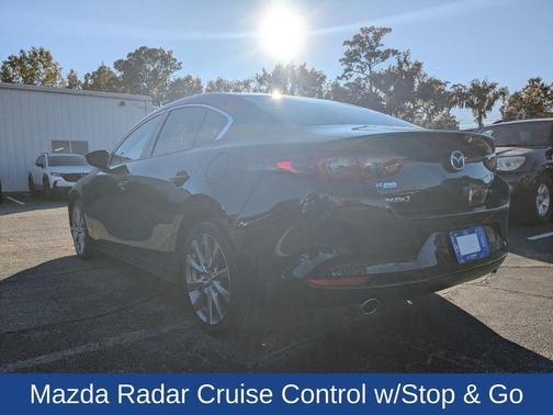 2022 Mazda Mazda3 FWD w/Preferred Package