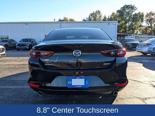 2022 Mazda Mazda3 FWD w/Preferred Package