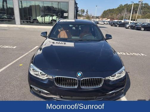 2017 BMW 330 i xDrive