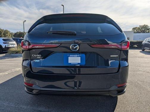 2026 Mazda CX-90 SE