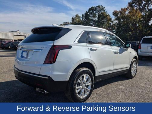 2024 Cadillac XT5 Luxury