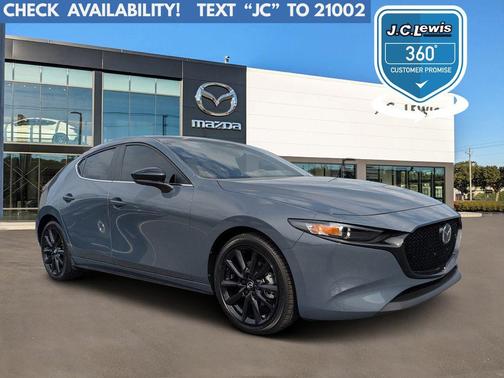 2024 Mazda Mazda3 2.5 S Carbon Edition