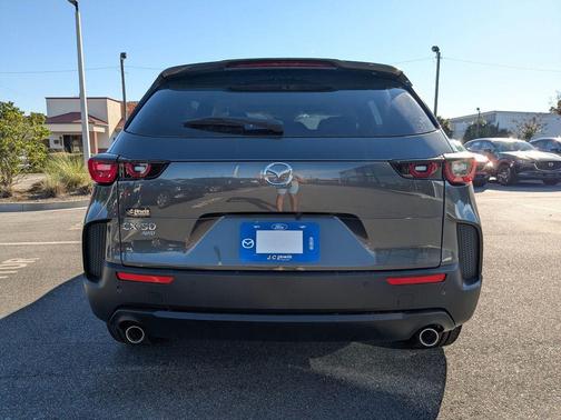 2026 Mazda CX-50 Premium