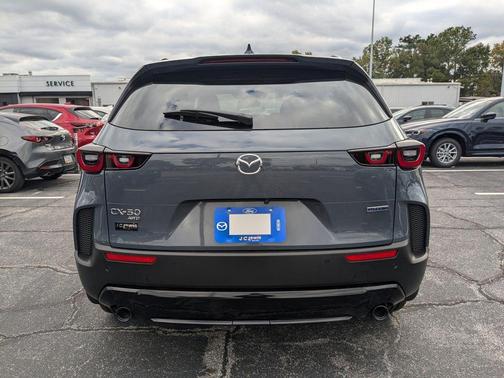 2026 Mazda CX-50 Premium