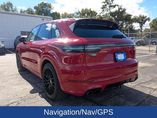 2021 Porsche Cayenne GTS