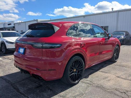 2021 Porsche Cayenne GTS