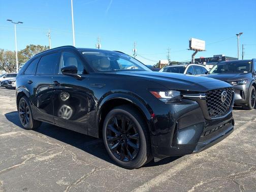 2026 Mazda CX-90 S Premium