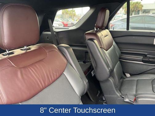 2021 Ford Explorer Platinum