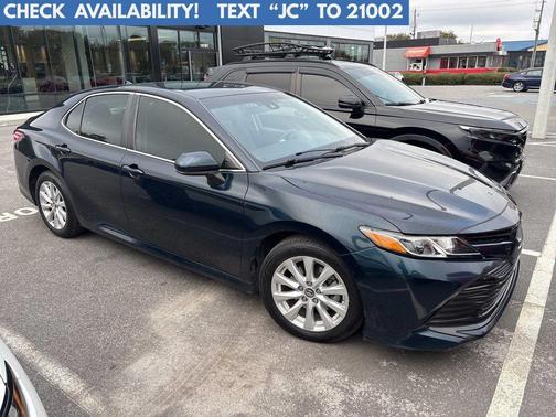2019 Toyota Camry LE