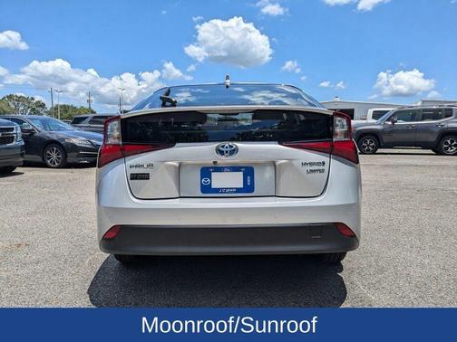 2022 Toyota Prius Limited