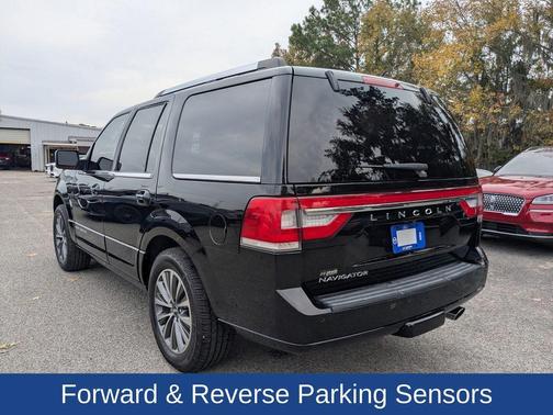 2017 Lincoln Navigator Select