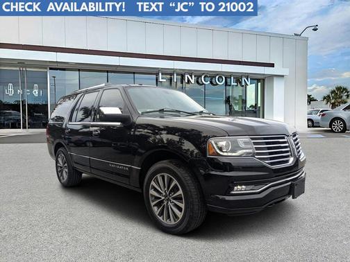 2017 Lincoln Navigator Select