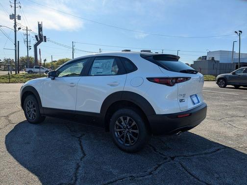 Snowflake White Pearl 2026 Mazda CX-30 2.5 S