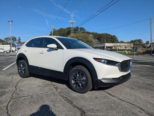Snowflake White Pearl 2026 Mazda CX-30 2.5 S