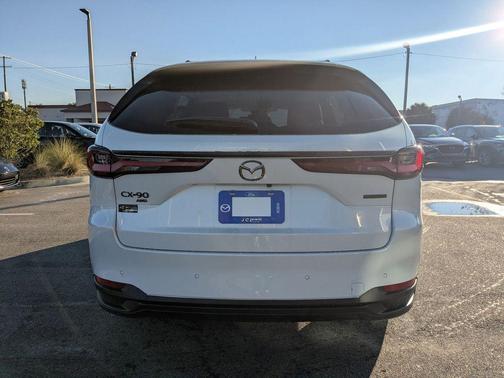 2026 Mazda CX-90 Premium