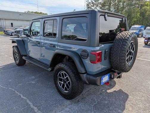 Anvil Clearcoat 2024 Jeep Wrangler Rubicon