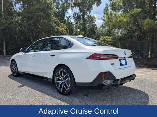 2024 BMW i5 eDrive40