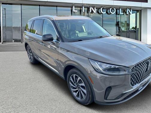 Harbor Gray 2025 Lincoln Aviator Premiere