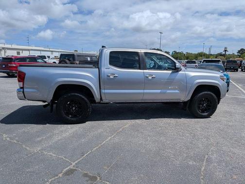Celestial Silver Metallic 2022 Toyota Tacoma SR5
