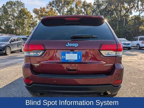 2022 Jeep Grand Cherokee WK Laredo