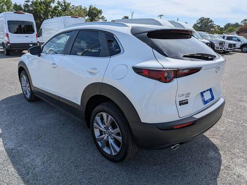 Snowflake White Pearl 2023 Mazda CX-30 2.5 S Select Package