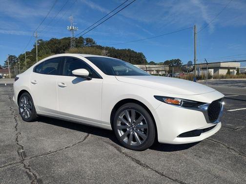 Snowflake White Pearl 2026 Mazda Mazda3 FWD w/Preferred Package