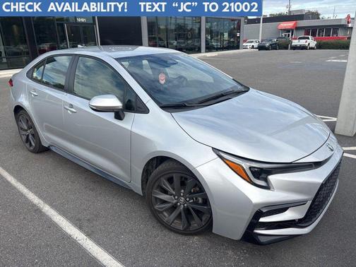 2024 Toyota Corolla Hybrid SE