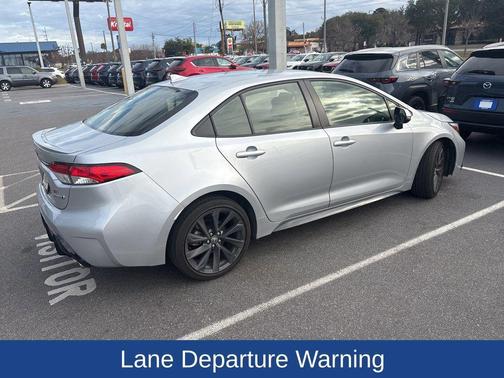 2024 Toyota Corolla Hybrid SE