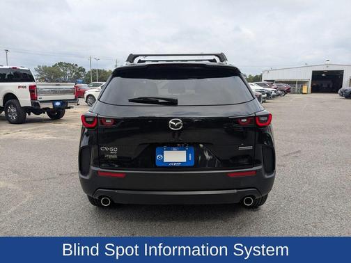 2024 Mazda CX-50 2.5 S Preferred Package