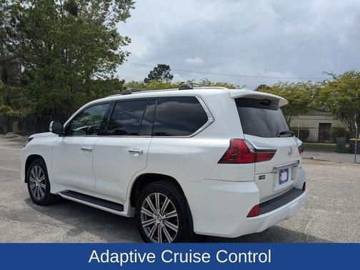 Starfire Pearl 2017 Lexus LX 570 Base