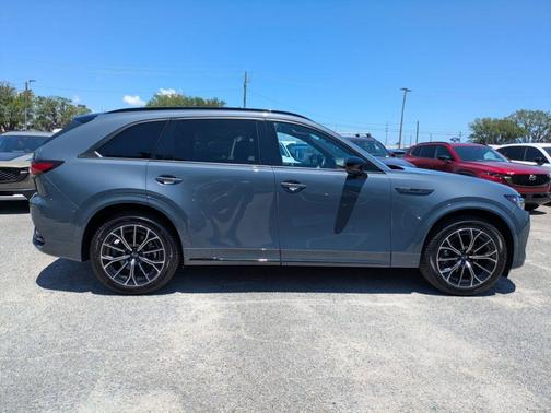 Polymetal Gray Metallic 2025 Mazda CX-70 CX-70