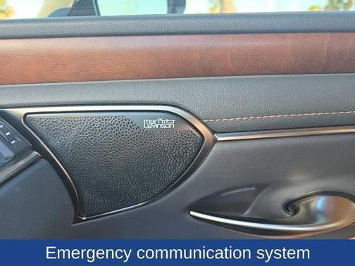 2022 Lexus ES 300h Luxury