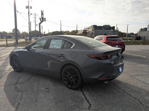 Polymetal Gray Metallic 2026 Mazda Mazda3 2.5 S Carbon Edition