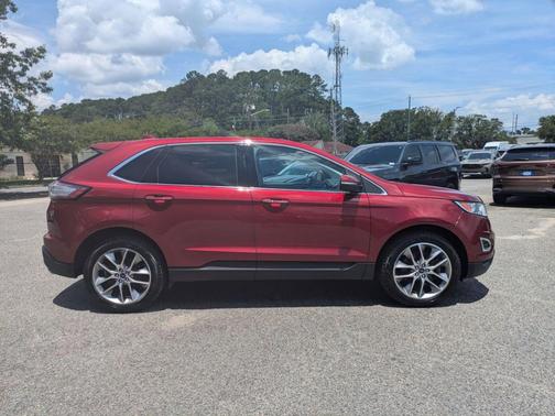 Ruby Red Metallic Tinted Clearcoat 2018 Ford Edge Titanium