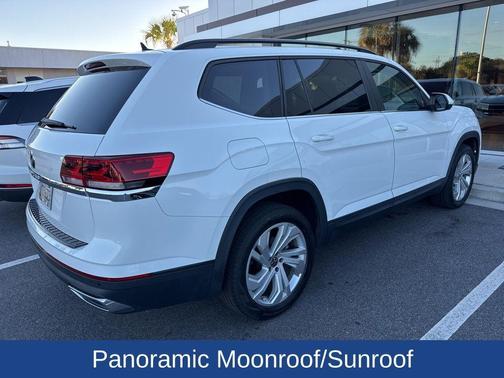 2022 Volkswagen Atlas 2.0T SE w/Technology